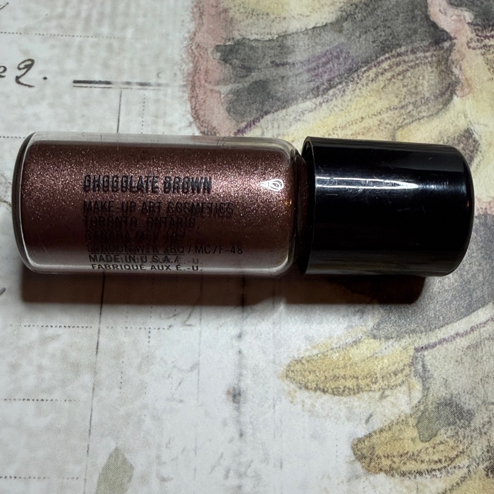 MAC COSMETICS NEW CHOCOLATE BROWN Pigment Loose Powder 2.5G VIAL NEW Eye Shadow